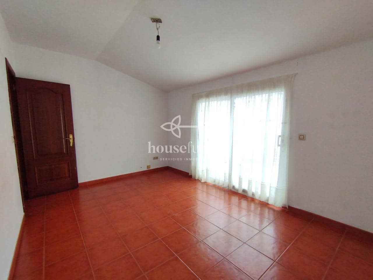 4 sovrum Lägenhet till salu i Ares - 189 000 € (Ref: 9647811)