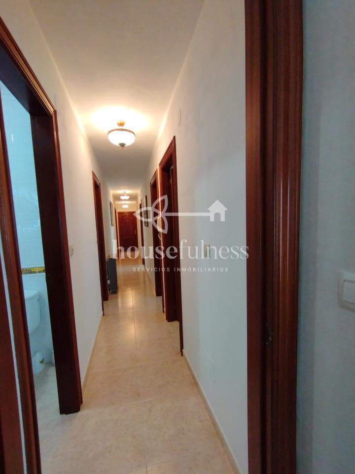 3 makuuhuone Asunto myytävänä paikassa Ares mukana 
autotalli - 150 000 € (Ref: 9651094)