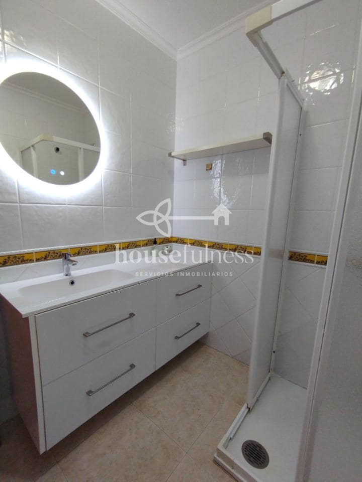 3 makuuhuone Asunto myytävänä paikassa Ares mukana 
autotalli - 150 000 € (Ref: 9651094)