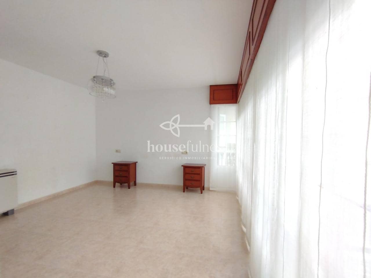 3 makuuhuone Asunto myytävänä paikassa Ares mukana 
autotalli - 150 000 € (Ref: 9651094)