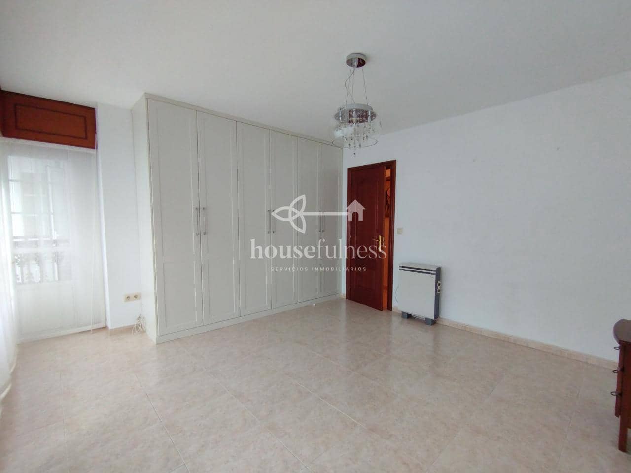 3 makuuhuone Asunto myytävänä paikassa Ares mukana 
autotalli - 150 000 € (Ref: 9651094)