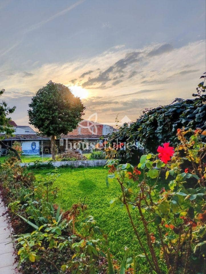 2 Zimmer Wohnung zu verkaufen in Neda mit Garage - 190.000 € (Ref: 9660844)