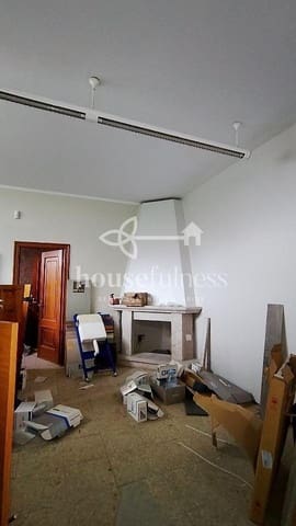 Commercial for rent in Pontedeume with garage - € 800 (Ref: 9682379)