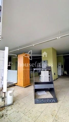 Commercial for rent in Pontedeume with garage - € 800 (Ref: 9682379)