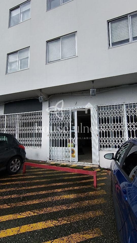 Commercial for rent in Pontedeume with garage - € 800 (Ref: 9682379)