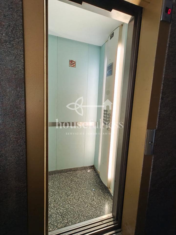 4 quarto Apartamento para venda em Ferrol - 160 000 € (Ref: 9698187)