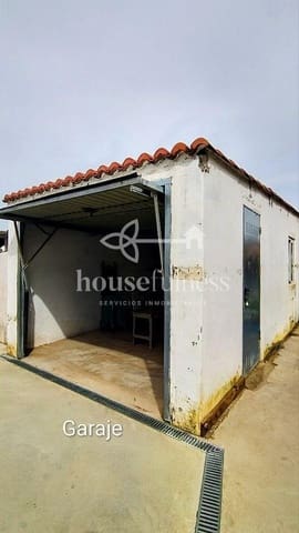 3 bedroom Townhouse for sale in Mugardos with garage - € 149,900 (Ref: 9700482)