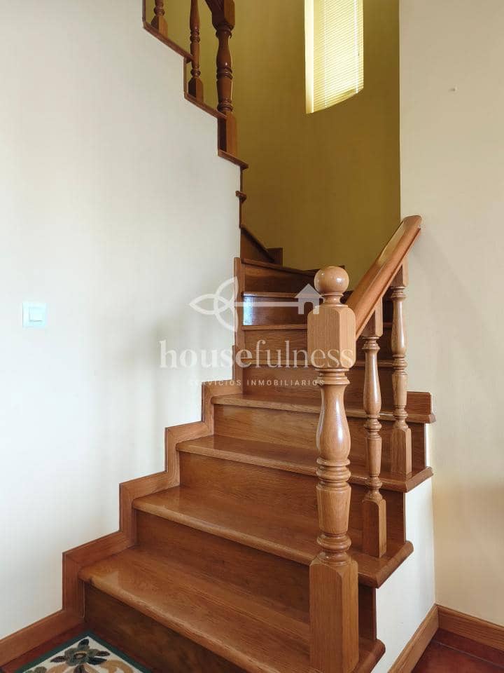 3 bedroom Semi-detached Villa for sale in Perbes with pool garage - € 390,000 (Ref: 9700483)