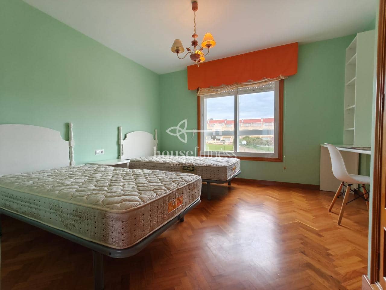 3 bedroom Semi-detached Villa for sale in Perbes with pool garage - € 390,000 (Ref: 9700483)