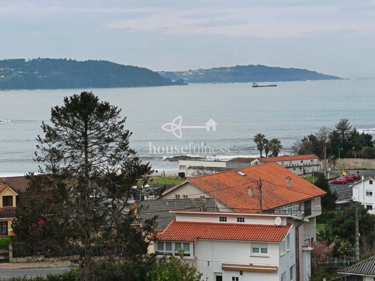 3 bedroom Semi-detached Villa for sale in Perbes with pool garage - € 390,000 (Ref: 9700483)