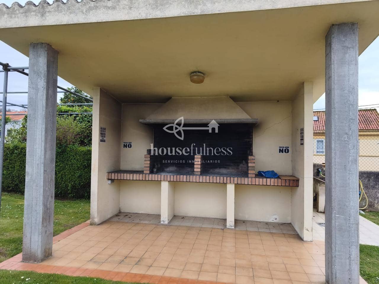 3 bedroom Semi-detached Villa for sale in Perbes with pool garage - € 390,000 (Ref: 9700483)