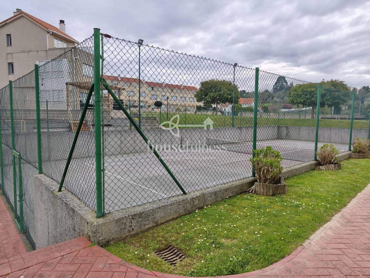 3 bedroom Semi-detached Villa for sale in Perbes with pool garage - € 390,000 (Ref: 9700483)