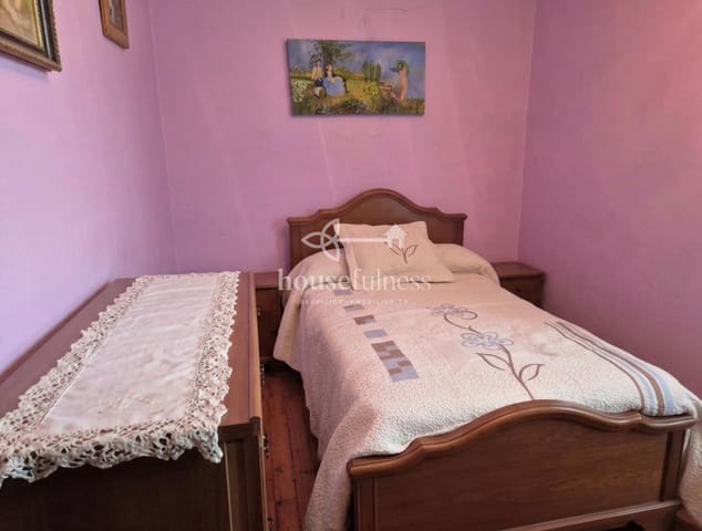 4 bedroom Townhouse for sale in Moeche with garage - € 310,000 (Ref: 9721161)