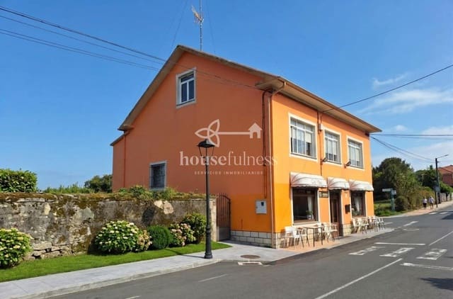 4 bedroom Townhouse for sale in Moeche with garage - € 310,000 (Ref: 9721161)
