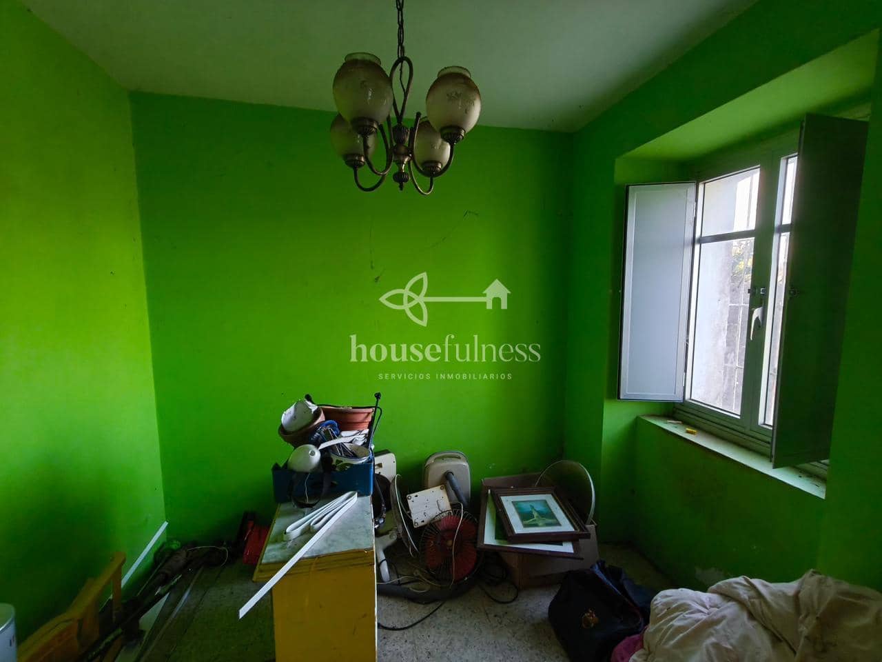 2 bedroom Townhouse for sale in Mugardos - € 120,000 (Ref: 9726406)