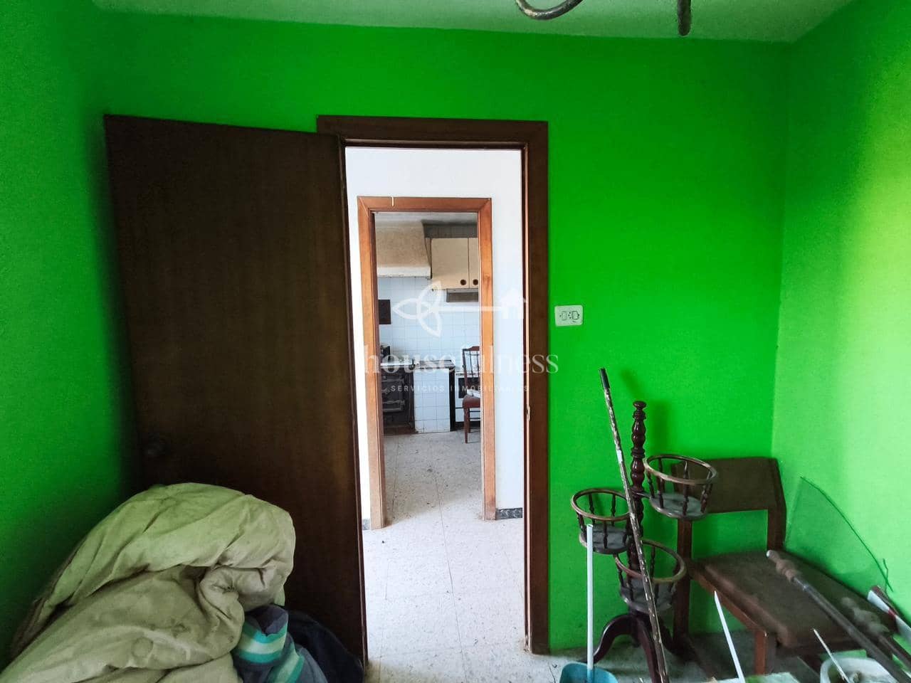 2 bedroom Townhouse for sale in Mugardos - € 120,000 (Ref: 9726406)