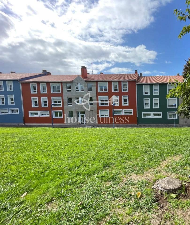 2 bedroom Flat for rent in Ferrol with garage - € 750 (Ref: 9731704)