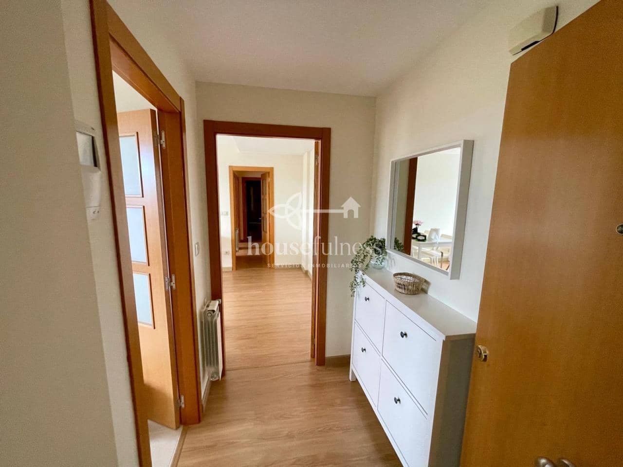 2 bedroom Flat for rent in Ferrol with garage - € 750 (Ref: 9731704)