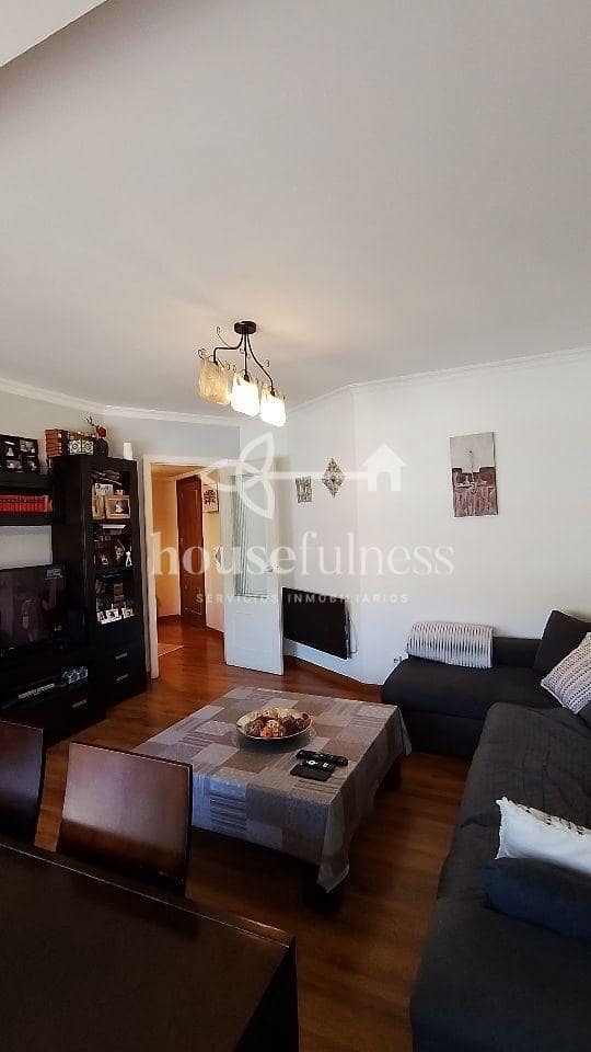 3 bedroom Flat for sale in Naron - € 99,000 (Ref: 9735232)