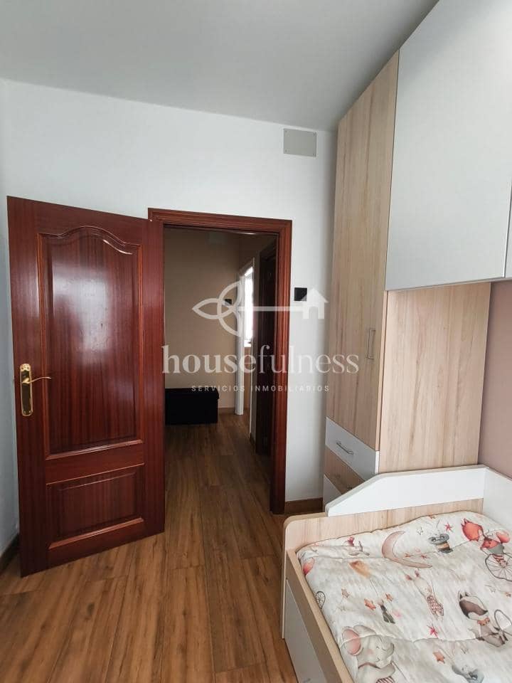 3 soveværelse Lejlighed til salg i Naron - € 99.000 (Ref: 9761636)