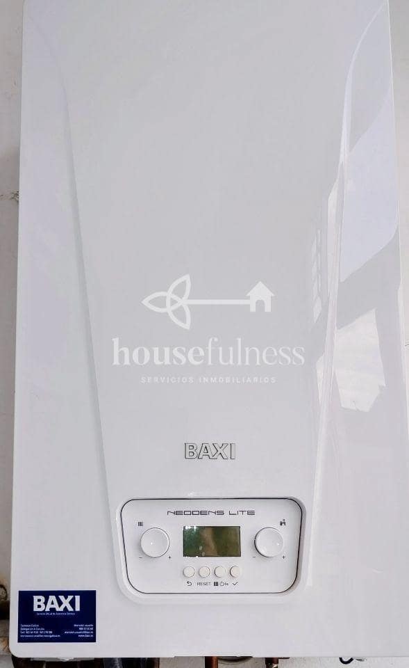 4 bedroom Flat for sale in Naron - € 120,000 (Ref: 9770317)