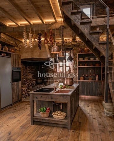 Hus till salu i Moeche - 93 000 € (Ref: 9770318)