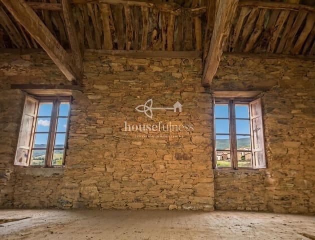 Hus till salu i Moeche - 93 000 € (Ref: 9770318)