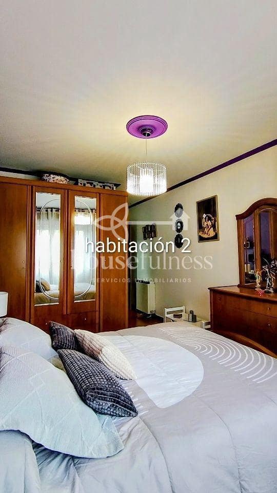 3 soverom Leilighet til salgs i Ferrol med garasje - € 180 000 (Ref: 9780173)