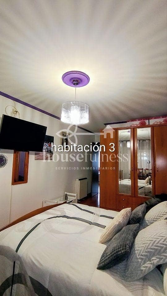 3 soverom Leilighet til salgs i Ferrol med garasje - € 180 000 (Ref: 9780173)