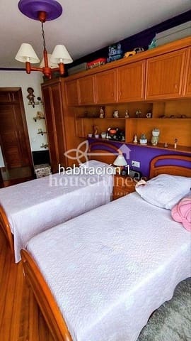 5 camera da letto Appartamento in vendita in Ferrol con garage - 370.000 € (Rif: 9785958)