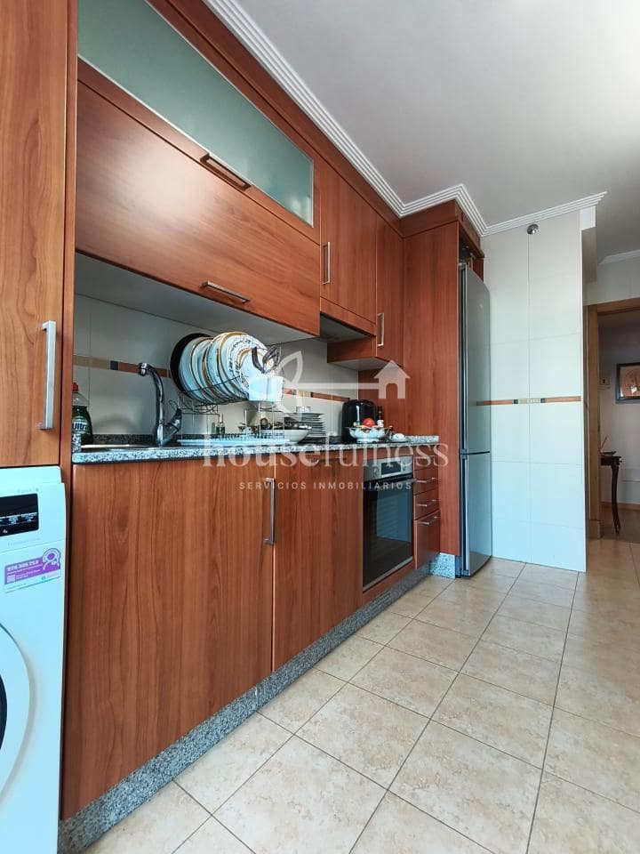 2 chambre Appartement à vendre à Ferrol avec garage - 139 000 € (Ref: 9788179)