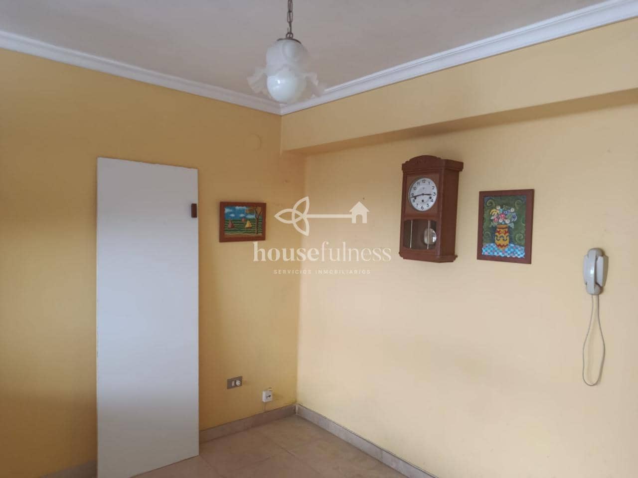 Piso de 5 habitaciones en Ferrol en venta con garaje - 200.000 € (Ref: 9794107)