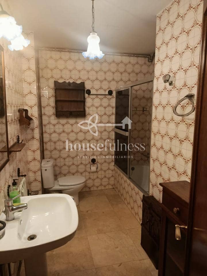 Piso de 5 habitaciones en Ferrol en venta con garaje - 200.000 € (Ref: 9794107)
