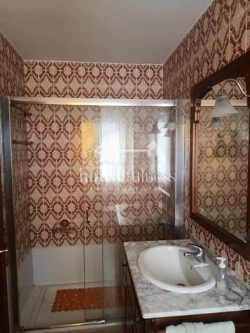 Piso de 5 habitaciones en Ferrol en venta con garaje - 200.000 € (Ref: 9794107)