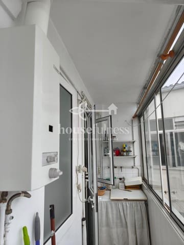 2 bedroom Flat for sale in Ferrol - € 70,000 (Ref: 9811293)