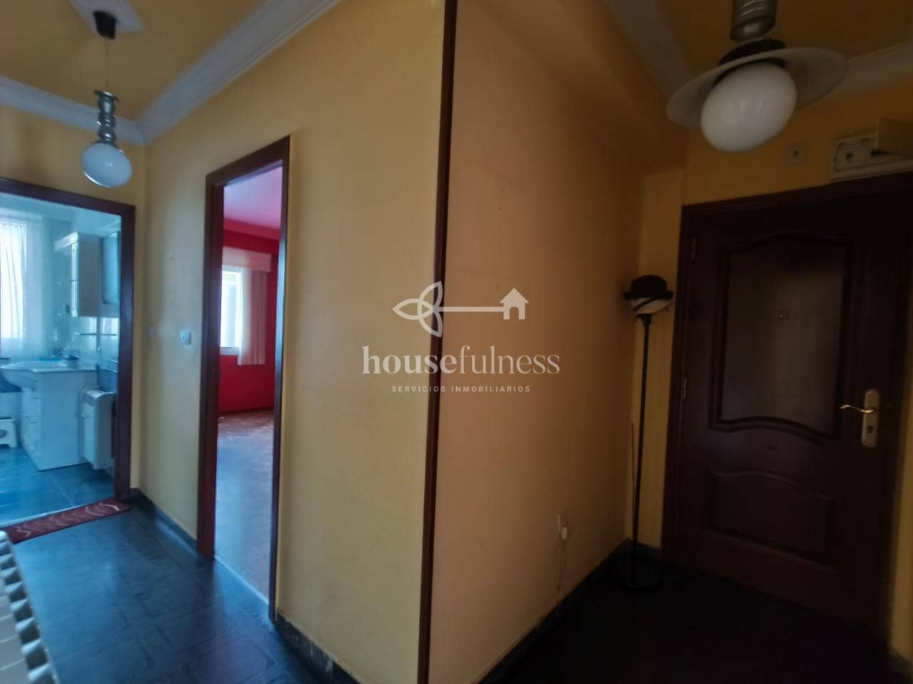 2 bedroom Flat for sale in Ferrol - € 70,000 (Ref: 9811293)