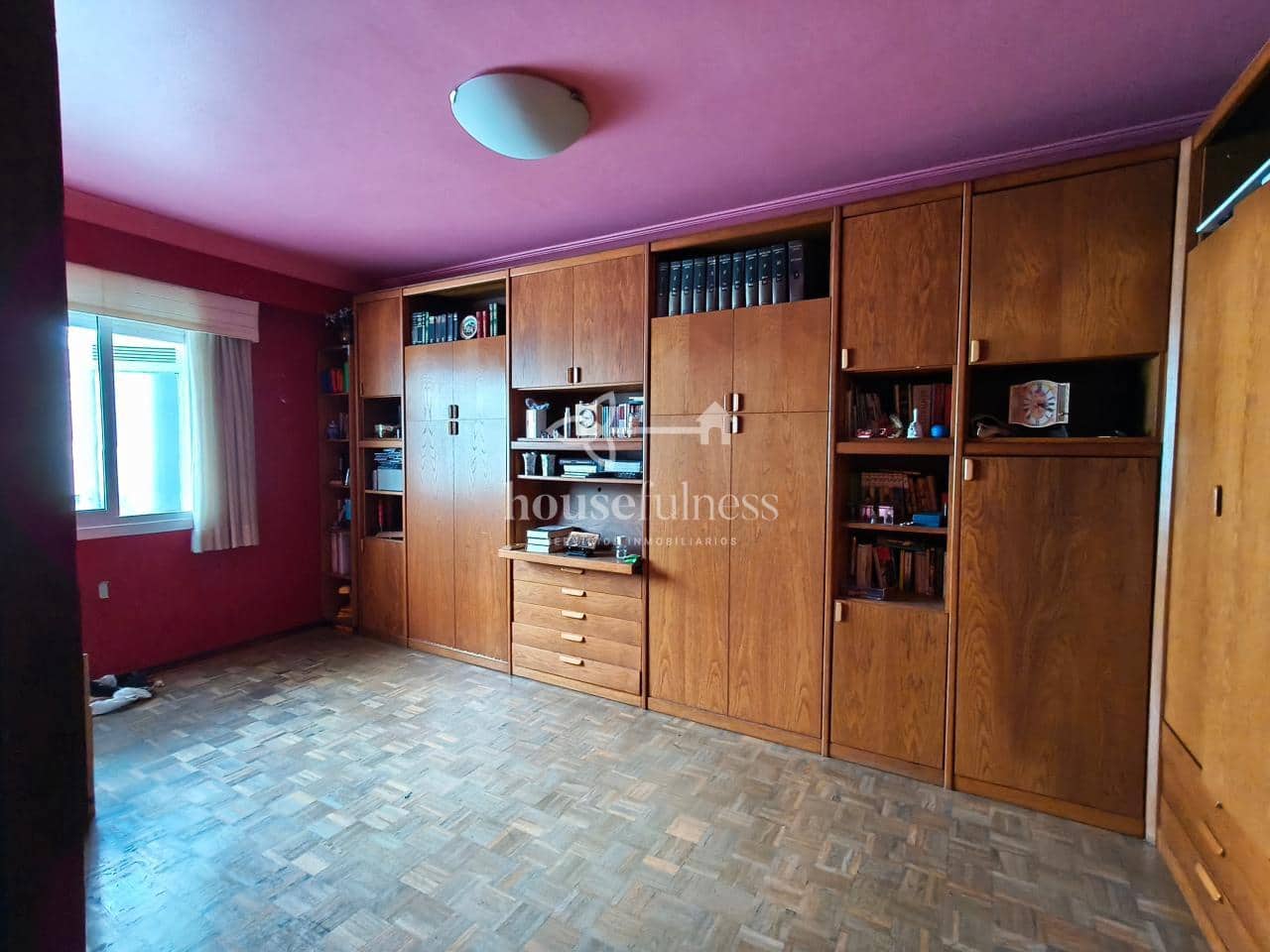 2 bedroom Flat for sale in Ferrol - € 70,000 (Ref: 9811293)