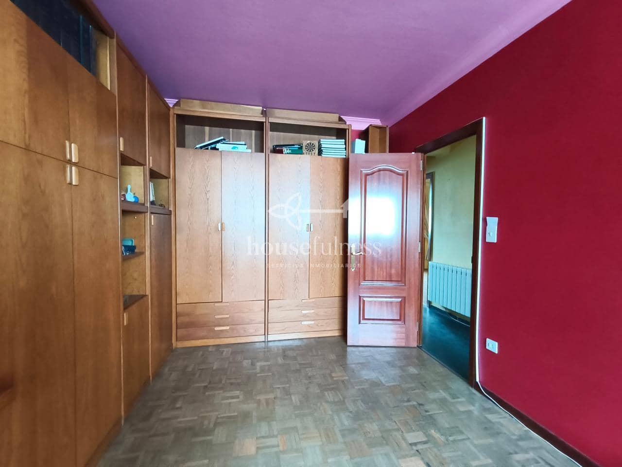 2 bedroom Flat for sale in Ferrol - € 70,000 (Ref: 9811293)