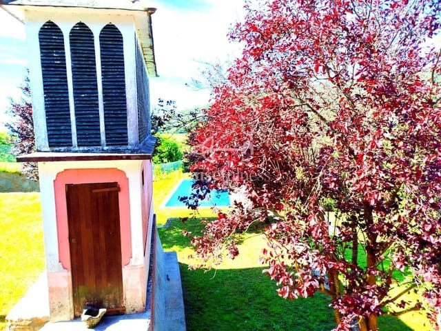 4 bedroom Finca/Country House for sale in Ferrol with pool garage - € 297,000 (Ref: 9811294)