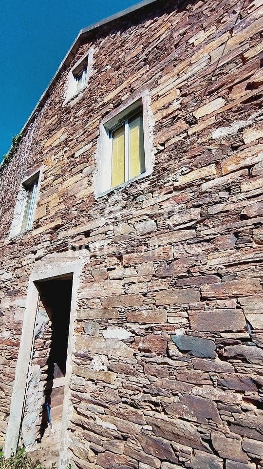 Finca/Hus på landet till salu i Cedeira - 65 000 € (Ref: 9817093)
