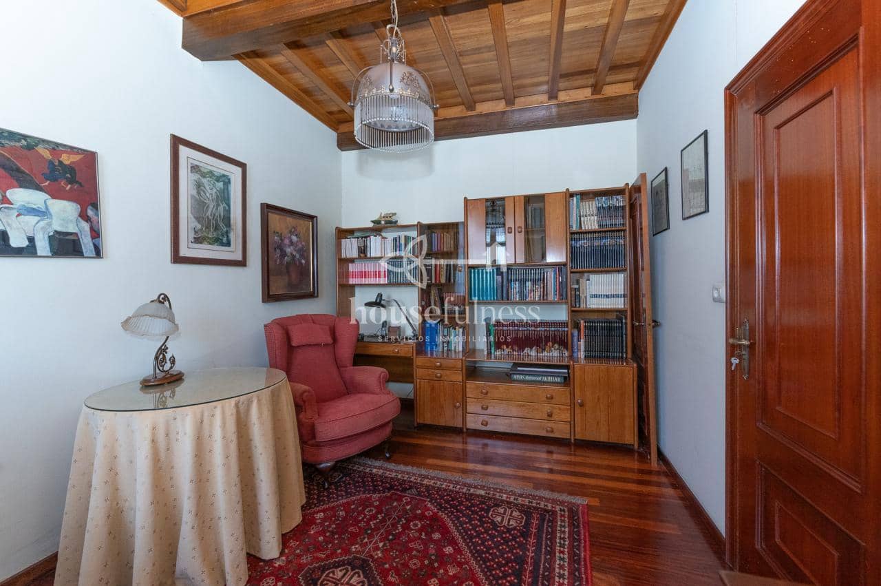 4 Zimmer Villa zu verkaufen in San Sadurnino mit Garage - 450.000 € (Ref: 9819949)