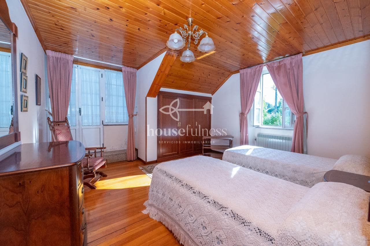 4 Zimmer Villa zu verkaufen in San Sadurnino mit Garage - 450.000 € (Ref: 9819949)