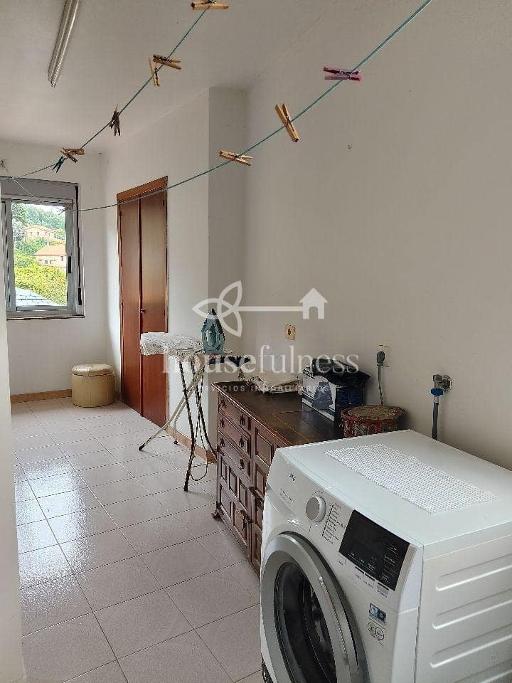 3 bedroom Flat for rent in Ferrol with pool garage - € 700 (Ref: 9830749)