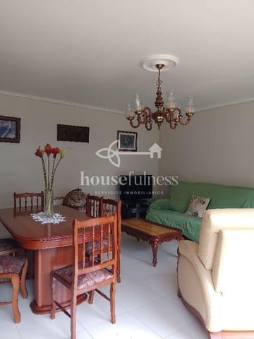 3 sypialnia Mieszkanie do wynajęcia w Ferrol z basenem garażem - 700 € (Ref: 9830749)