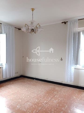 3 sypialnia Mieszkanie do wynajęcia w Ferrol z basenem garażem - 700 € (Ref: 9830749)