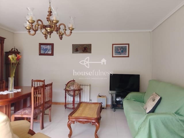 3 sypialnia Mieszkanie do wynajęcia w Ferrol z basenem garażem - 700 € (Ref: 9830749)