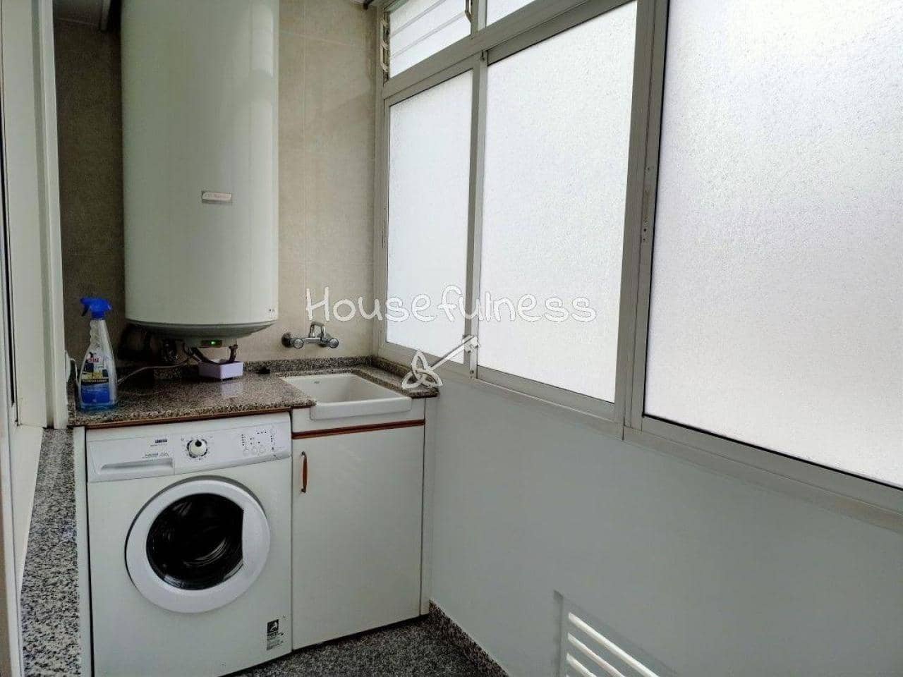 3 bedroom Flat for rent in Naron - € 600 (Ref: 9833329)