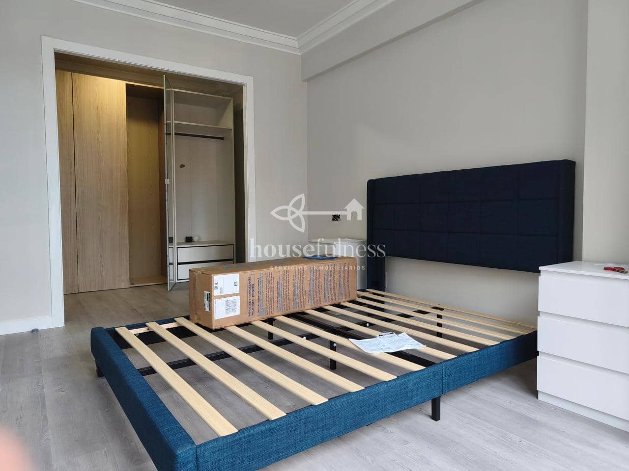 3 bedroom Flat for sale in Ferrol - € 110,000 (Ref: 9833330)