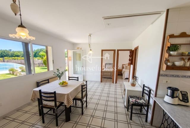 Casa de 2 habitaciones en Ribadumia en venta con piscina garaje - 300.000 € (Ref: 9845059)