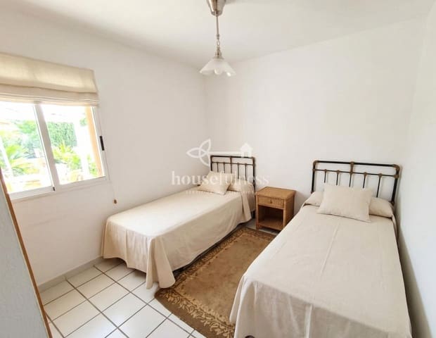 Casa de 2 habitaciones en Ribadumia en venta con piscina garaje - 300.000 € (Ref: 9845059)